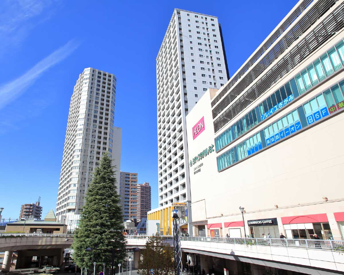 「橋本」駅北口風景（2016年12月撮影）