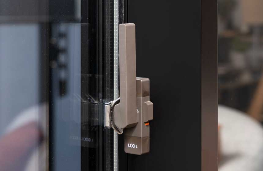 クレセントロック