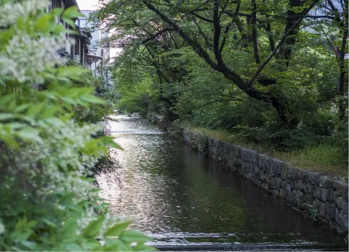 高瀬川（徒歩2分／約120m）