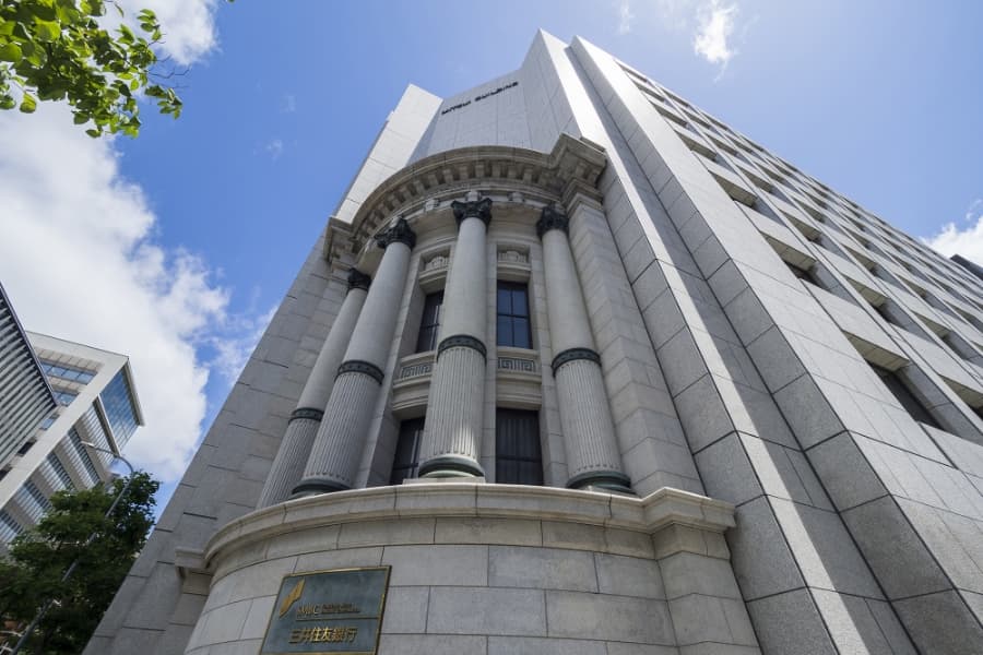 三井住友銀行京都支店（徒歩18分／約1,410m）