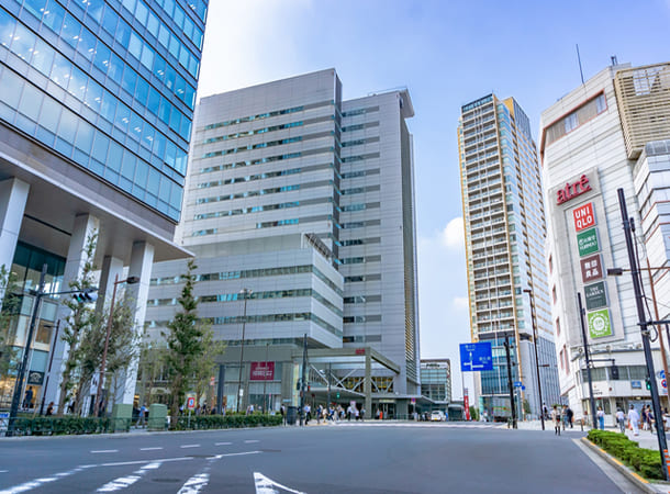 目黒駅前