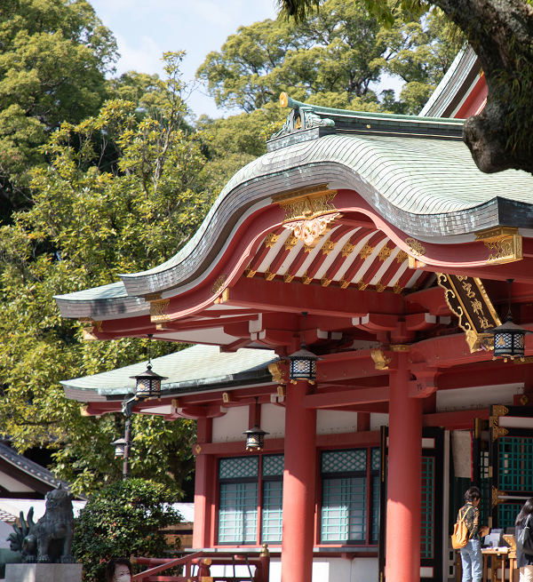 西宮神社（約1,350m）