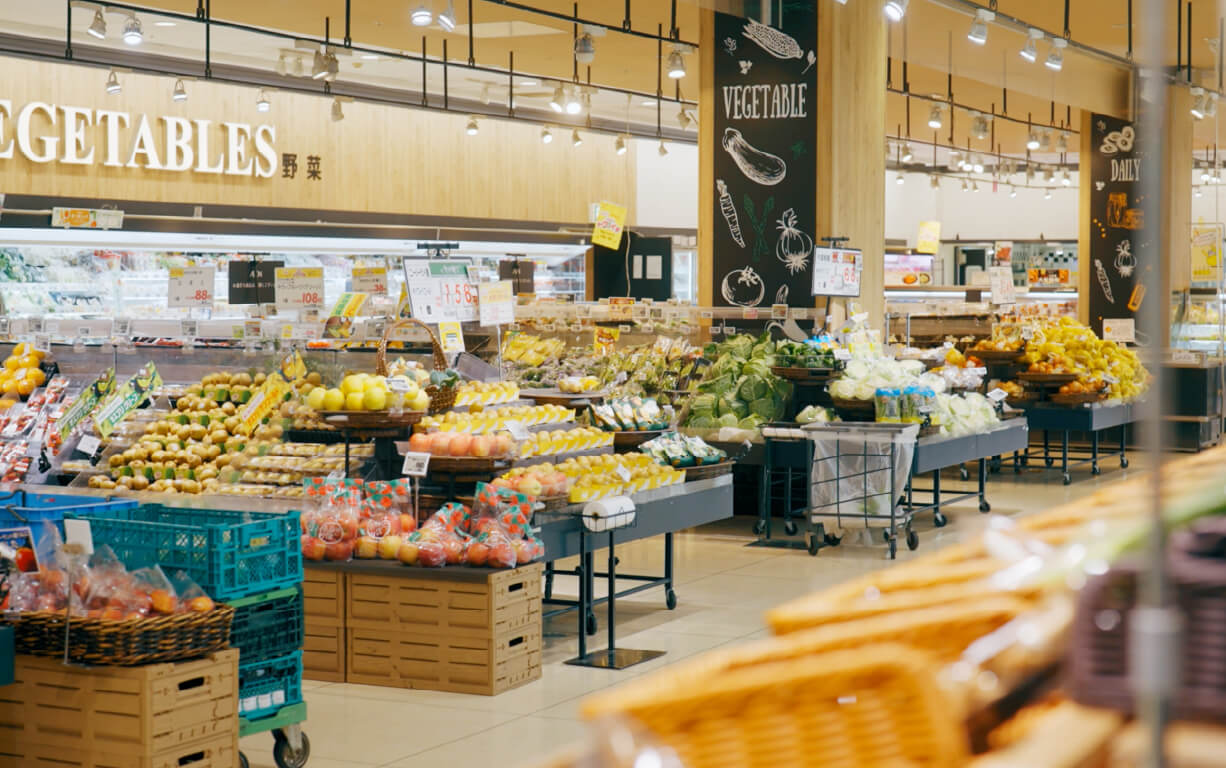 イオン大宮店（南側エントランス：徒歩3分／約230m）提供写真