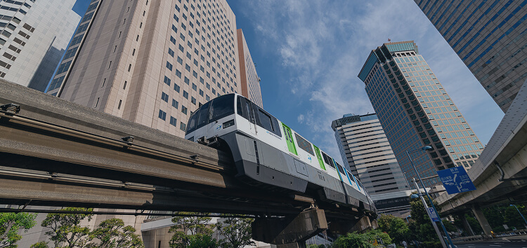 駅徒歩6分の利便性