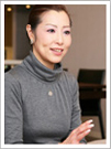菊池 真紀子氏